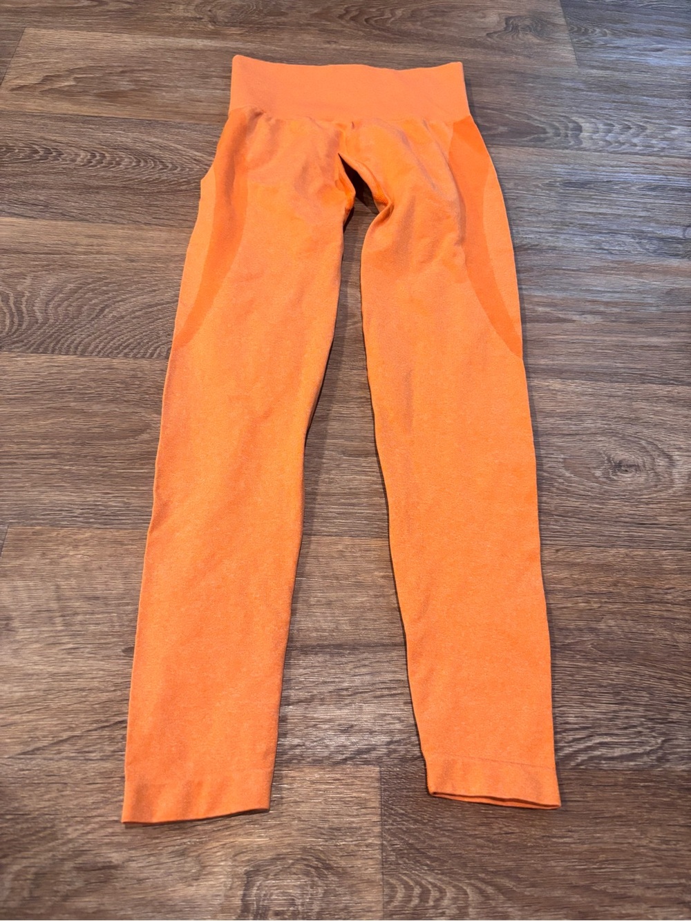 NVGTN Contour Seamless Crop Leggings XS Orange High Rise Compression Gym Yoga